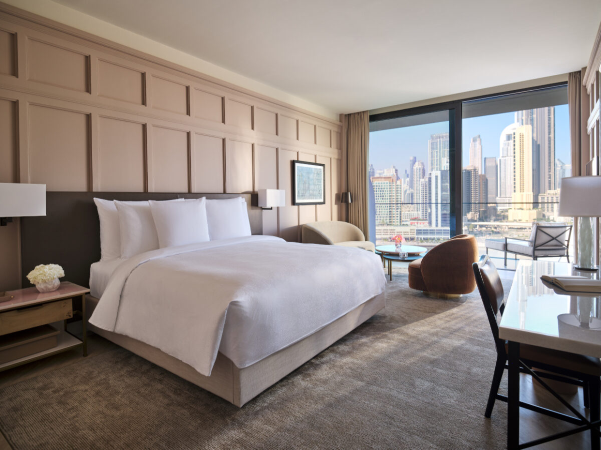 Dorchester Collection Open First Middle East Hotel, The Lana 